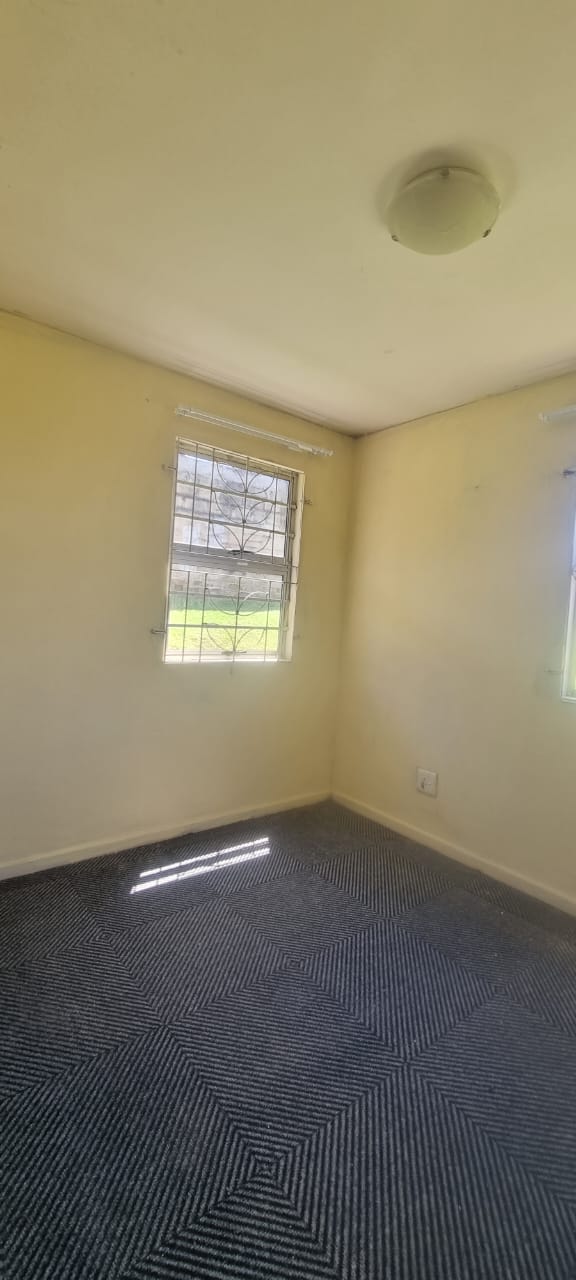 2 Bedroom Property for Sale in Scenery Park Eastern Cape